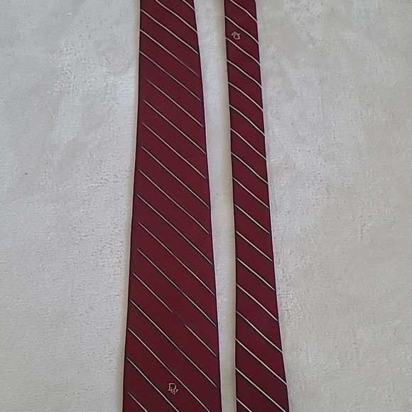 Vintage Christian Dior Men's Necktie Red Navy White Regimental Stripe Short Tie - Picture 11 of 16